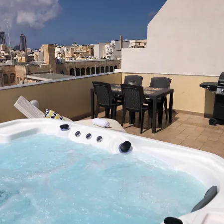Sunny Coast Sliema Penthouse With Jacuzzi Apartment